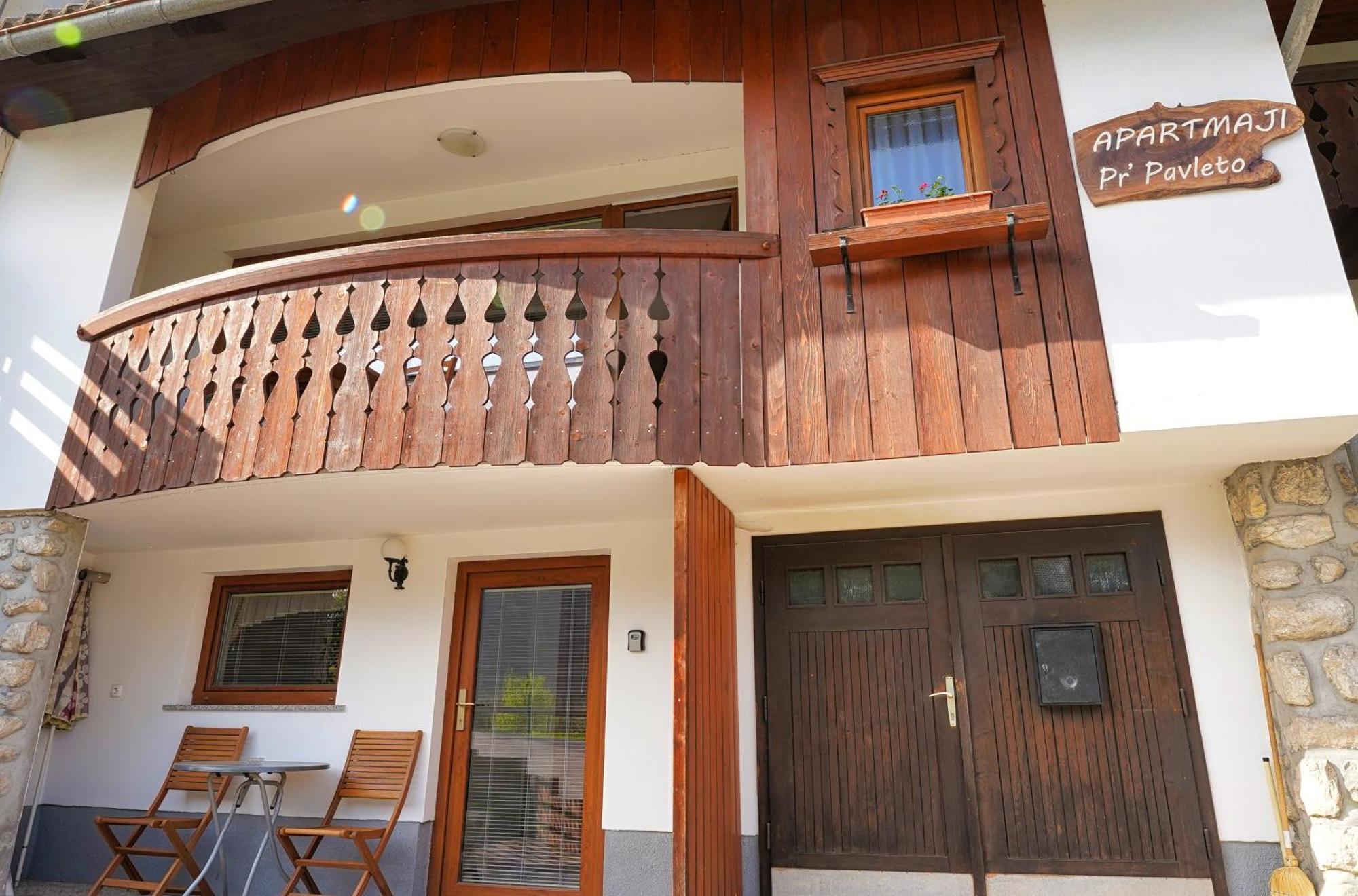 Apartments Pr' Pavleto بوينج المظهر الخارجي الصورة