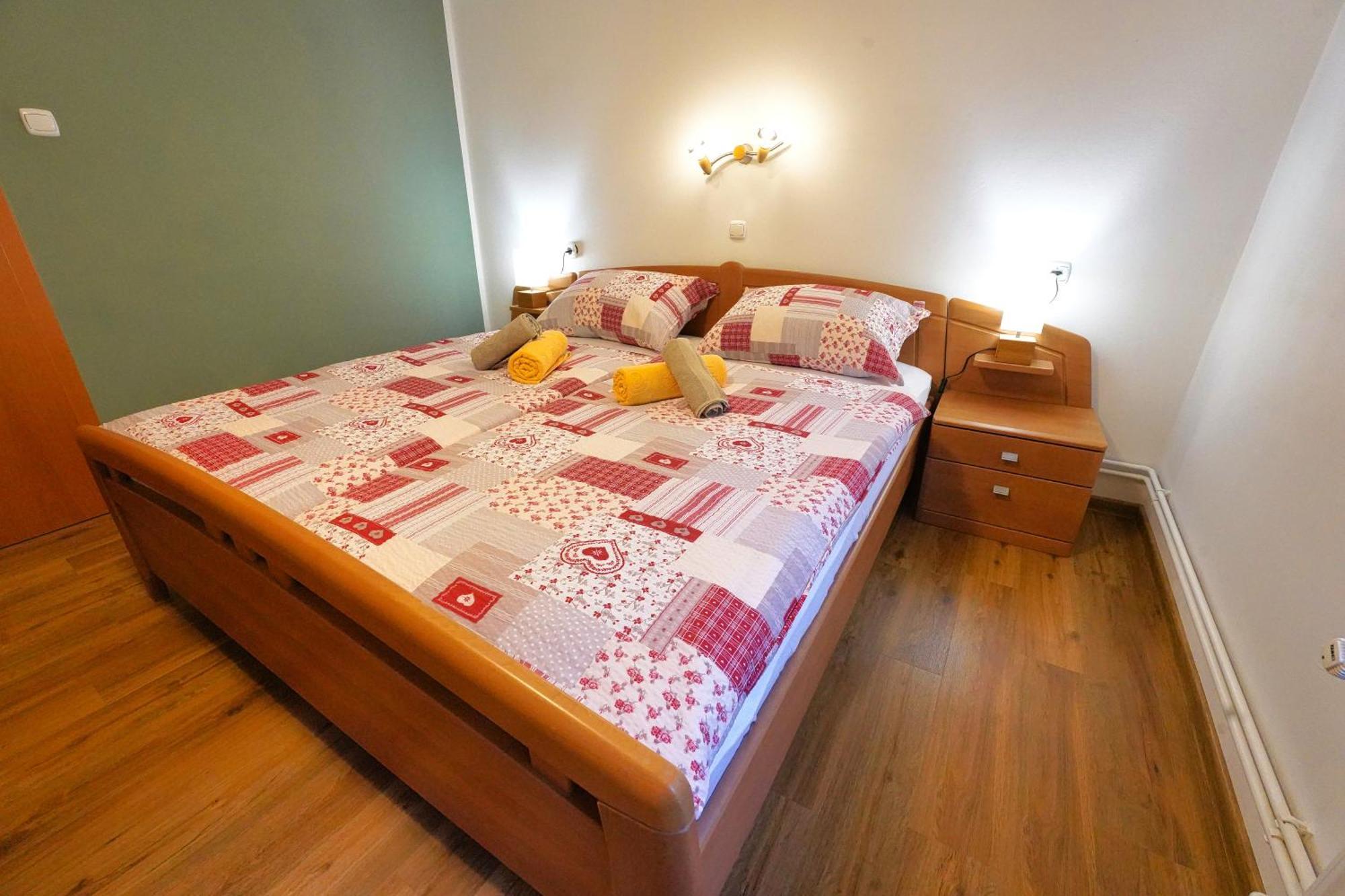 Apartments Pr' Pavleto بوينج المظهر الخارجي الصورة