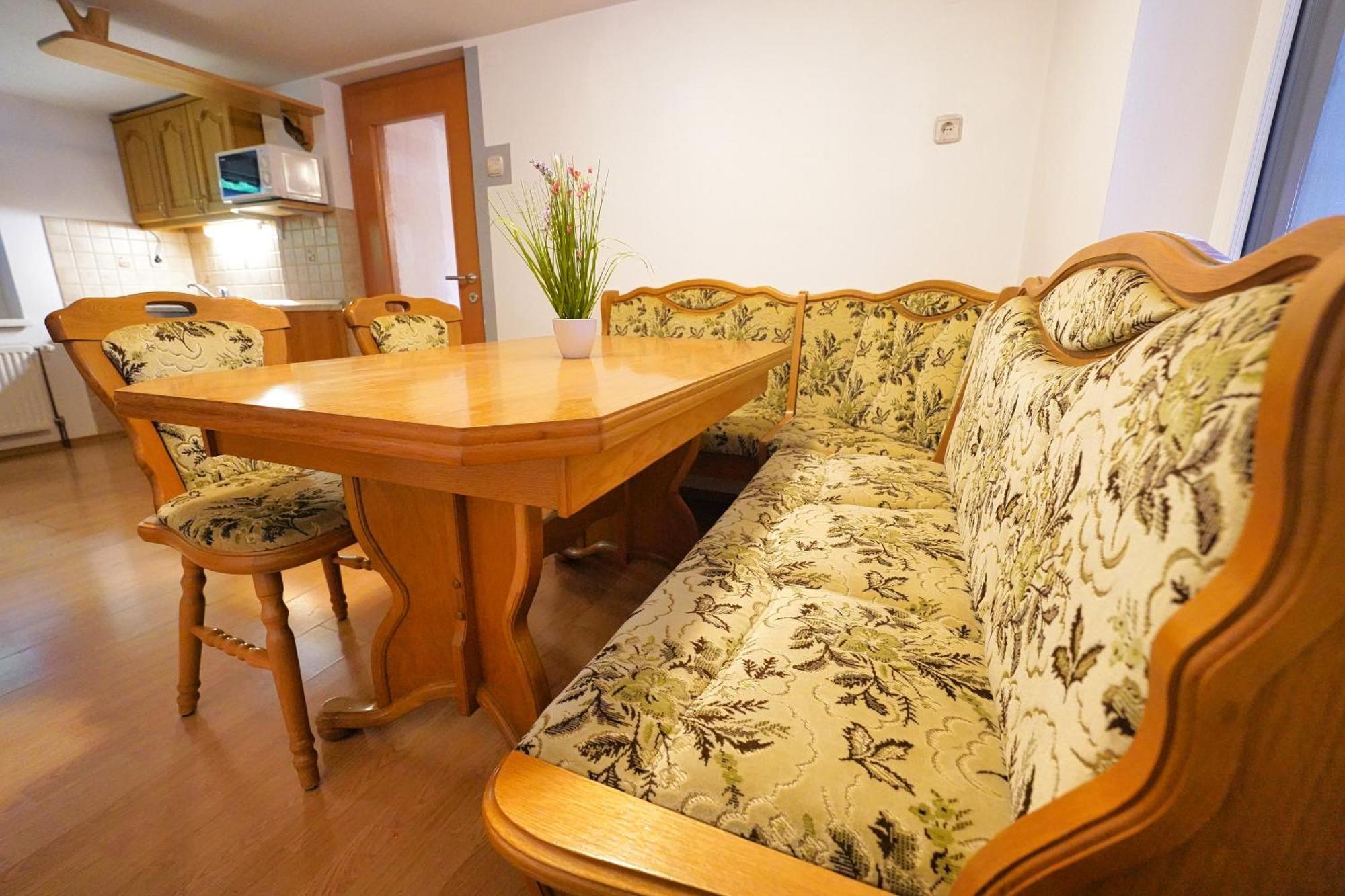 Apartments Pr' Pavleto بوينج المظهر الخارجي الصورة